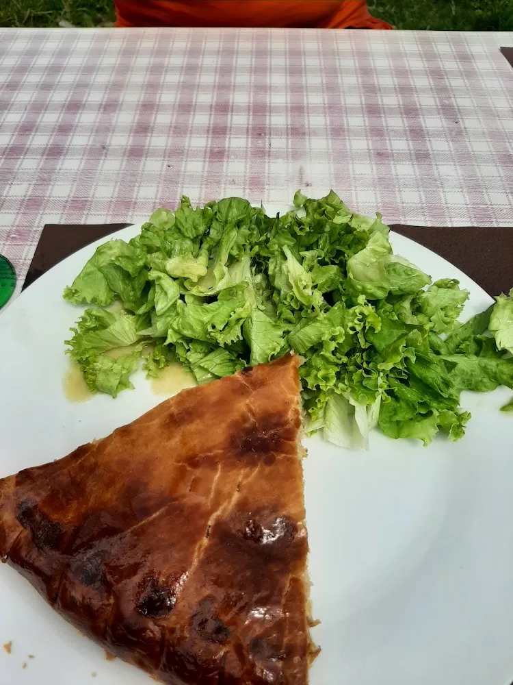 Tourte Et Salade Estivale